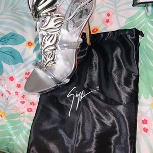 Women’s gisueppe Heels